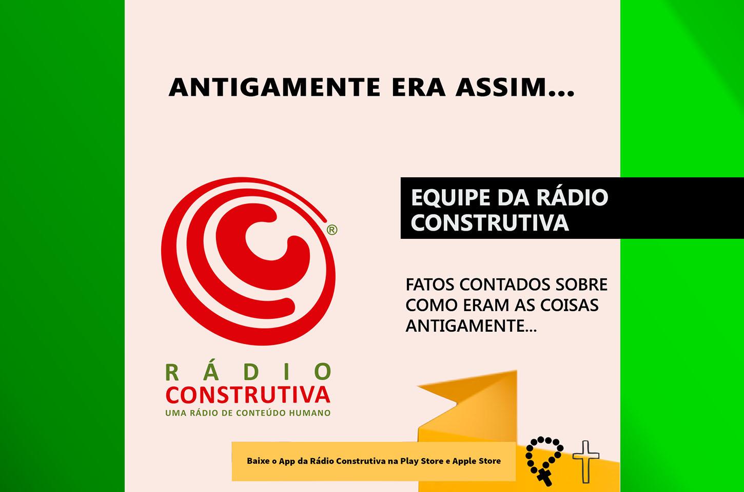 #Família reunida para ouvir A Hora Do Angelus no rádio